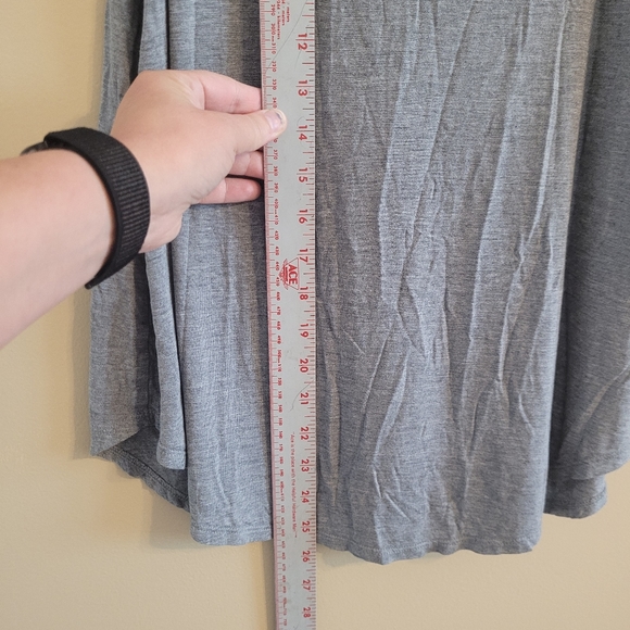 4/$15 SALE Old Navy | SHINE gray Soft Tank Top Small EUC - Picture 6 of 7